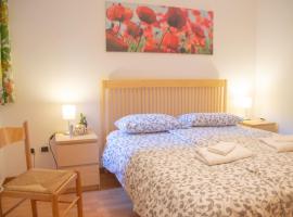 Casa Lili - WelcHome, hôtel à Cannobio