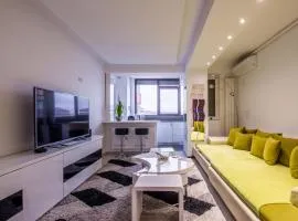 3 Room Luxury Residence Militari M2+3