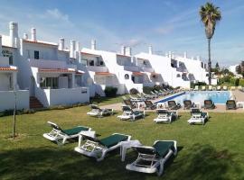 Oura Parque Apartamentos Turisticos