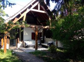 Le Petit Cottage, жилье для отдыха в городе Канже