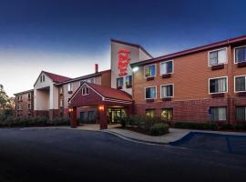 Red Roof Inn & Suites Savannah Airport, hotel u gradu 'Savannah'