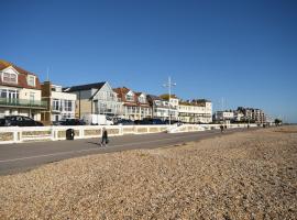 Marine Court - Bognor Regis, rantatalo kohteessa Bognor Regis