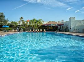 Seralago Hotel & Suites Main Gate East, hotel near Disney's Magic Kingdom, Orlando