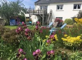 Unusual duplex with garden