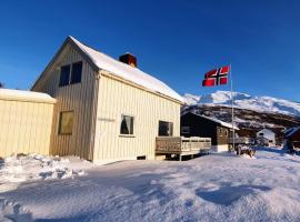 Lyngen Arctic View, отель в городе Olderdalen