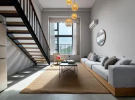 Locals Apartment House 29