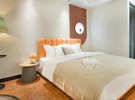 Locals Apartment Inn 41