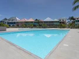 VILLA FLAMINGO, Beautiful 2 bedroom house - 1 min from the beach!