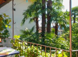 Holiday Home La Verzaschina by Interhome, villa em Gordola