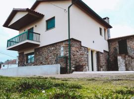 O Palheiro, holiday home in Bragança