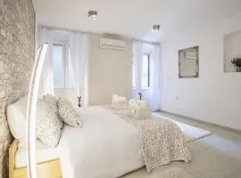 Iron Gates Apartments