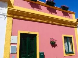 Casinha Canal - Beautifully restored Moroccan inspired townhouse in Lagos historic centre