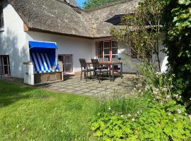 Haus Ahrens, holiday rental in Braderup
