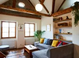 Baroque chaplain house Kaplanka 1796 A. D. - historical luxury apts in Bohemian Paradise