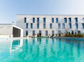 Hôtel Dali Val d'Europe, hotel v destinácii Chanteloup En Brie