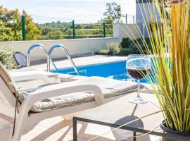 Villa Angelina, hotel v destinaci Brajkovići