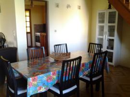 MAISON de VACANCES ANSES D'ARLET, Cottage in Les Anses-dʼArlets