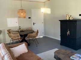 Appartement Het Bovenhuys, hotel v destinaci Baflo