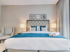 Luxurious studio fully furnished 5 stars hotel facilities in Dubai South