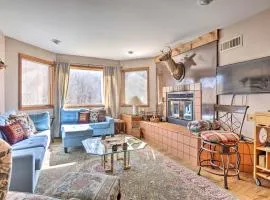 Next to Shawnee Mtn Ski Area Inviting Condo!