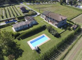 Agriturismo Le Fornaci - Camera Lavanda, B&B em Mercatale