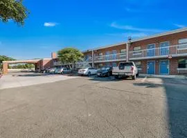 Motel 6-Plano, TX - Plano Northeast