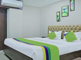 Treebo Trend Raj Inn Lalpur, hotel in zona Aeroporto di Birsa Munda - IXR, 