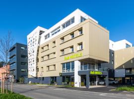 B&B HOTEL Brest Centre Port de Commerce, готель у місті Брест