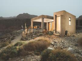 Mujib Chalets, chalet di Ath Thughrah