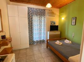 Viesnīca MARATHES STUDIOS pilsētā Ajosnikita