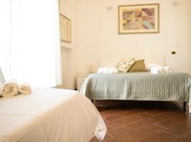 Palazzo de Brado, hotell i Trani