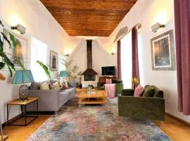 Tallinn City Apartments 2 bedroom & 2 bathroom luxury property with balcony in Old Town