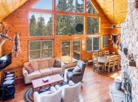 Custom Built Cabin, Sleeps 8 - Sky High #33, vacation rental in Bear Valley