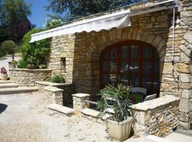 Coquet appartement en Périgord, hotel i Pechpialat