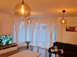 Galaxy Residence Villa, cottage a Otopeni