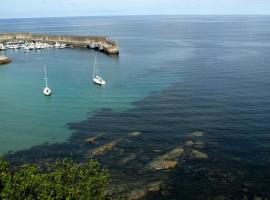 Hotel Lastres Miramar, hotel Lastresben