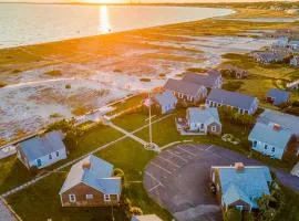Sandbars Inn - Beachside Cottage
