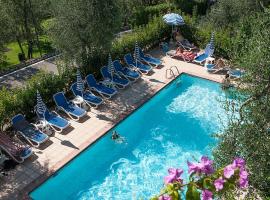 Hotel Garden, hotell i Limone sul Garda