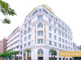 Gia Huy Hotel, hotel en Ðông Khê