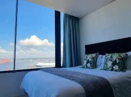 Accommodation Front - Cosy 2 Sleeper with Exquisite Harbour Views