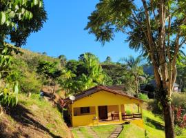 Espaço inteiro: Casa de campo nas montanhas, ξενοδοχείο σε Domingos Martins