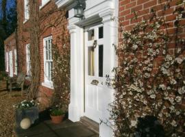 The Dower House, nhà nghỉ B&B ở Fakenham