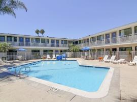 Motel 6-Goleta, CA - Santa Barbara, hotel near Santa Barbara Airport - SBA, 