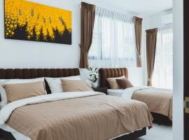 Baan Nern Khao Resort Pattaya, iseteenindusega majutus sihtkohas Ban Huai Yai