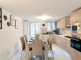 PIENO CENTRO APARTMENT TROPEA - Private Parking, hotel in Tropea