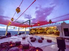 Agafay Pearl Camp Marrakech、マラケシュのグランピング施設