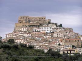 Giro di vite, hôtel à Rocca Imperiale