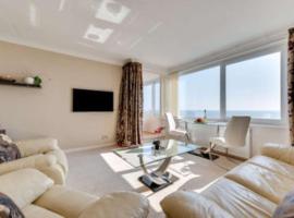 Hove Actually with spectacular sea views, holiday rental sa Hove