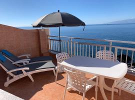 Vivienda Vacacional con Vistas a La Gomera y La Palma, hotell i Puerto de Santiago