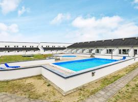 6 person holiday home in Brovst-By Traum, hotel em Brovst